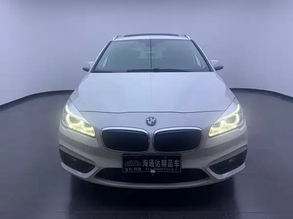BMW 2 Series Station Wagon 2017