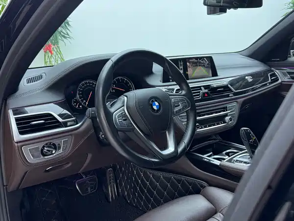 BMW 7 Series 2018