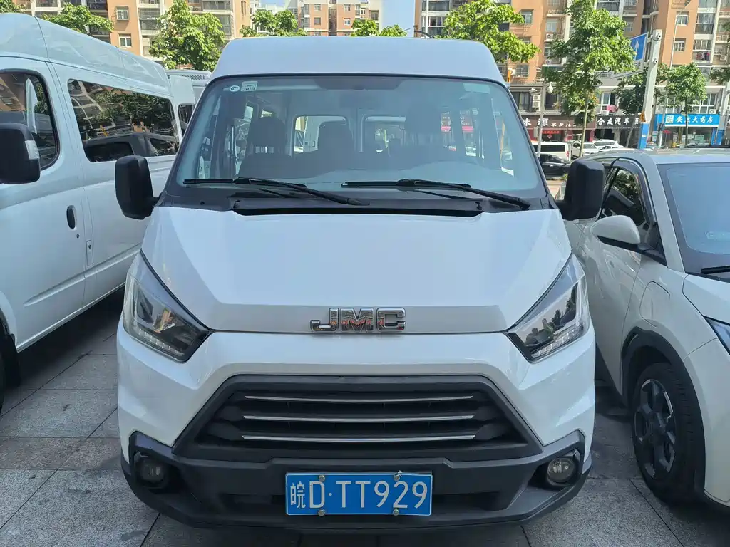 JMC Tesla 2018