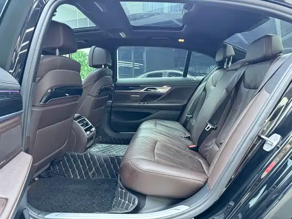 BMW 7 Series 2018