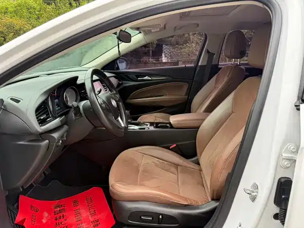 Buick Regal 2019