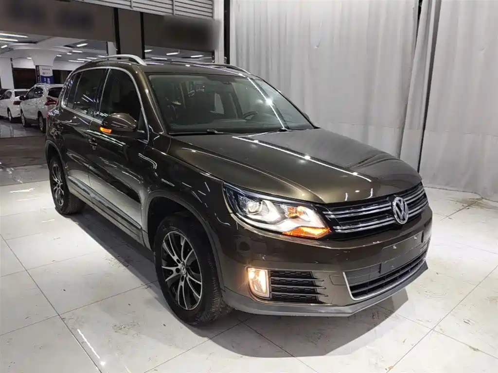 Volkswagen Tiguan 2015 — фото 4