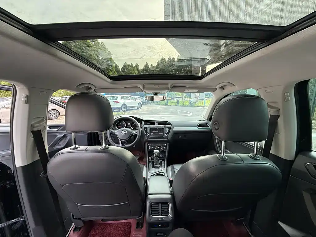 Volkswagen Tiguan L 2017 — фото 5