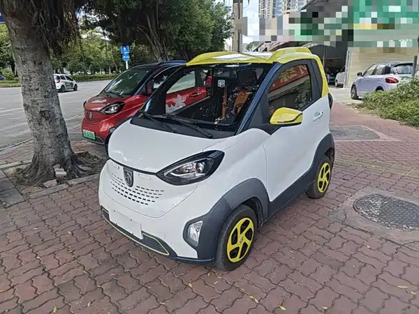 Baojun E100 2021