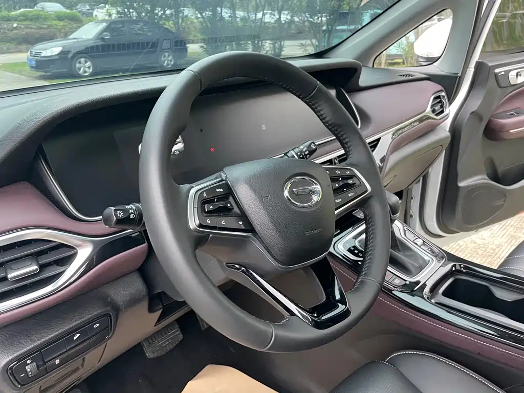 GAC Motor Trumpchi M6 2025 — фото 9