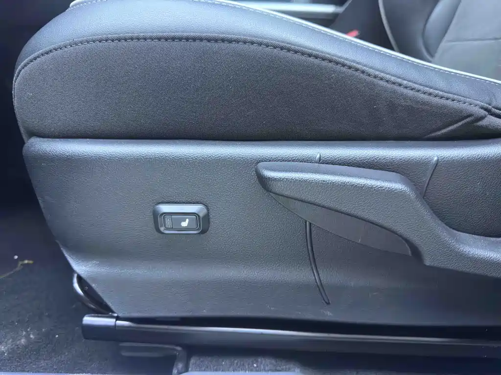 Haval H6 2023 — фото 16