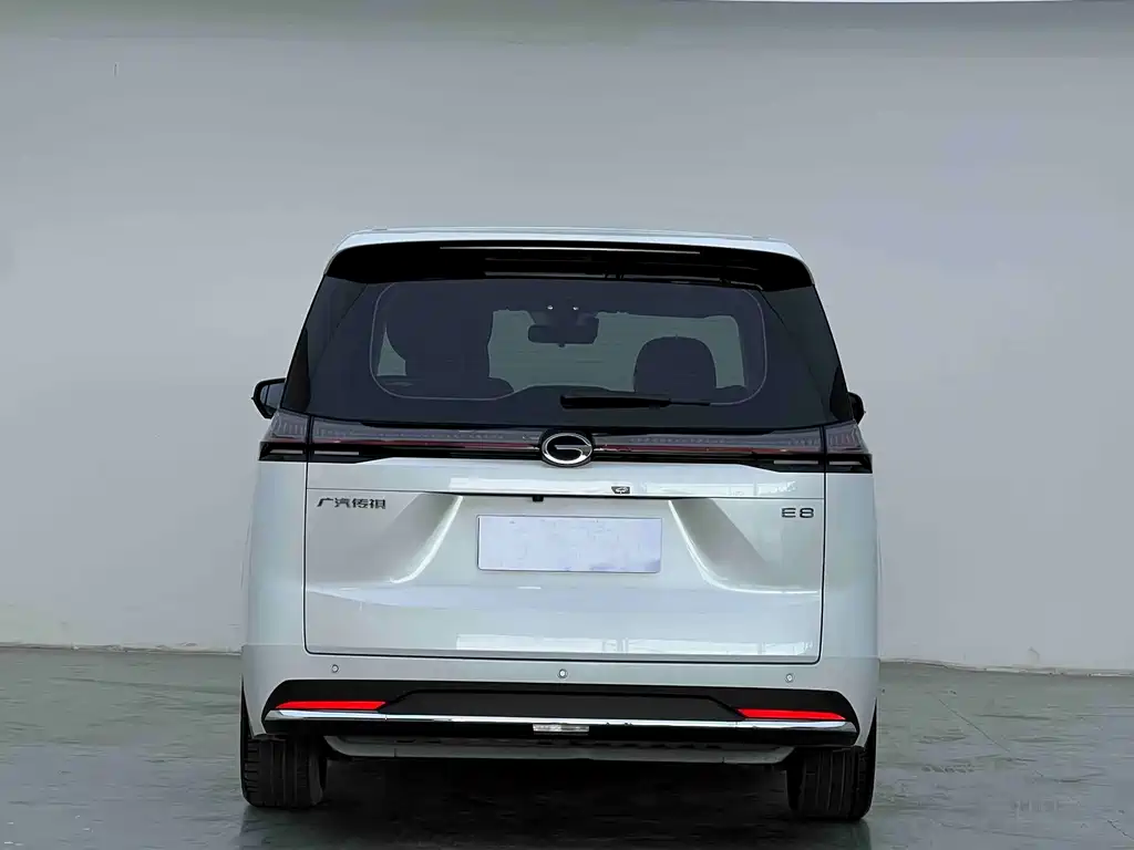 GAC Trumpchi E8 PHEV 2025 — фото 8
