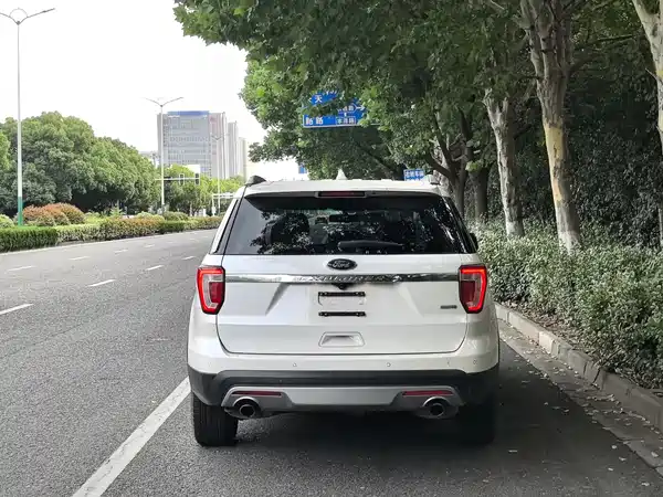 Ford Explorer 2016