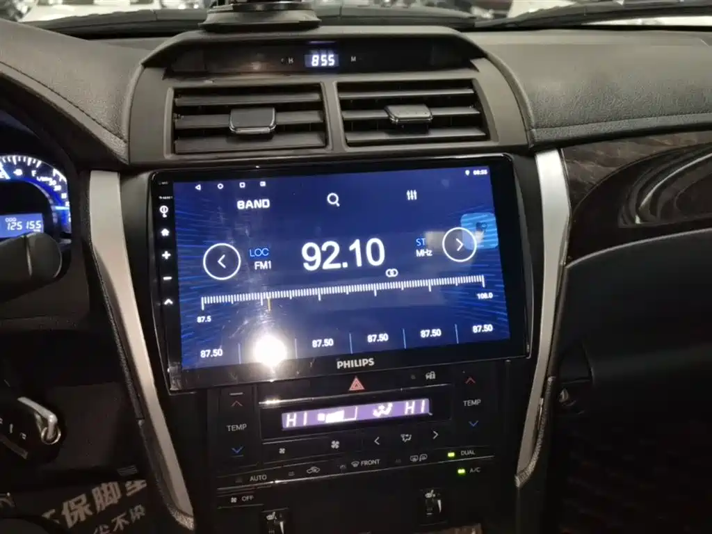 Toyota Camry 2016 — фото 13