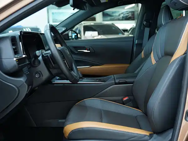Toyota Crownsportcross 2024