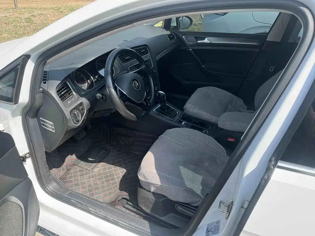 Volkswagen Golf 2015