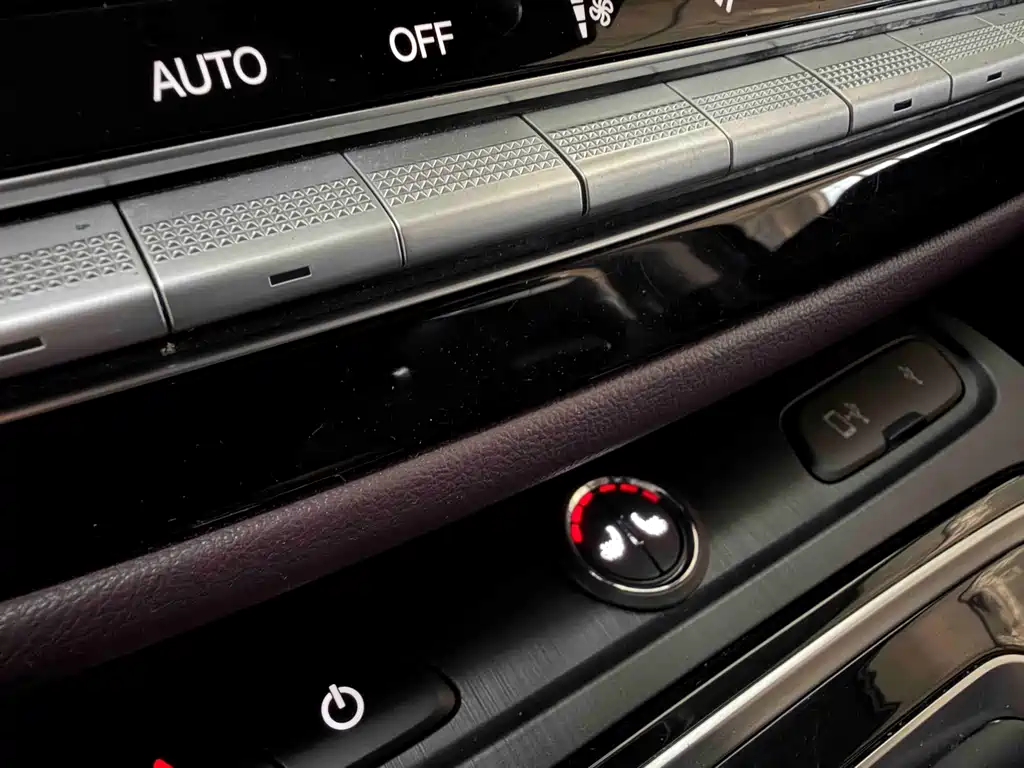 GAC Trumpchi M6 2022 — фото 11