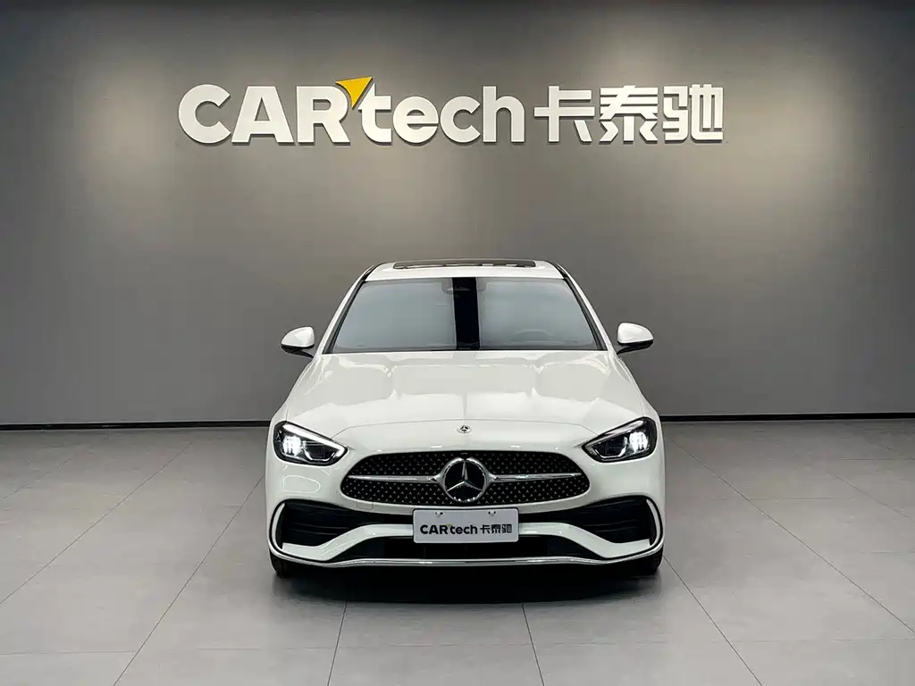 Mercedes-Benz C-Class 2024 — фото 2