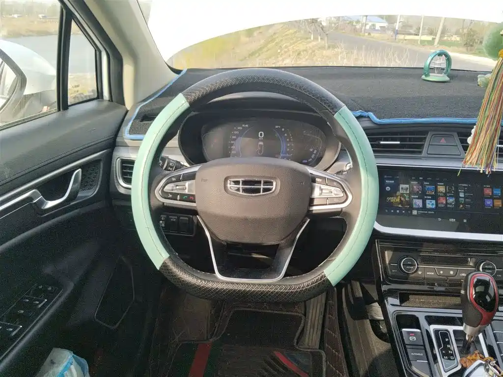 Geely Emgrand GS 2020 — фото 3