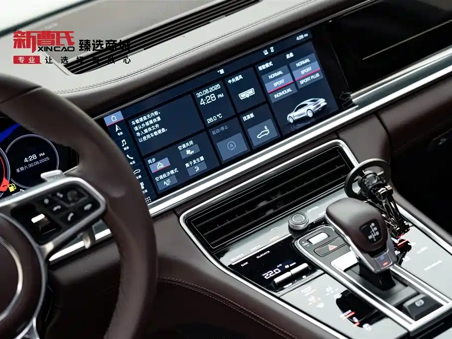 Porsche Panamera 2020 — фото 14