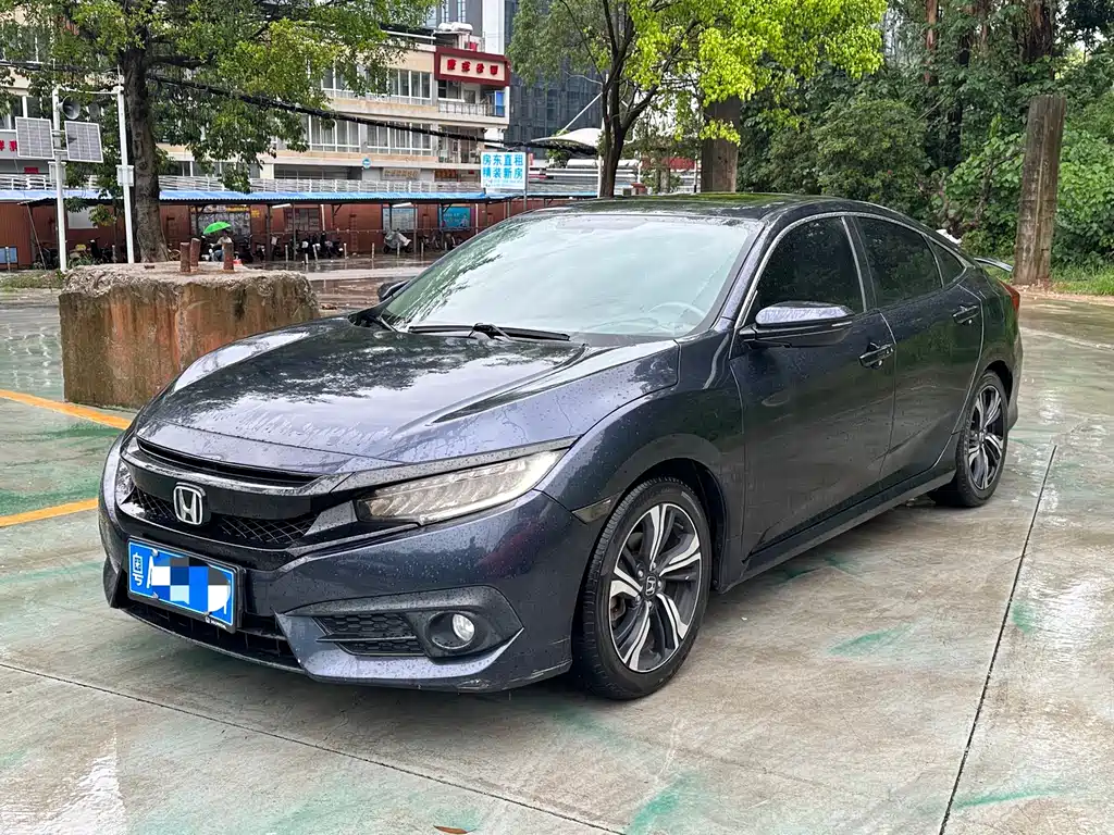 Honda Civic 2017 — фото 1