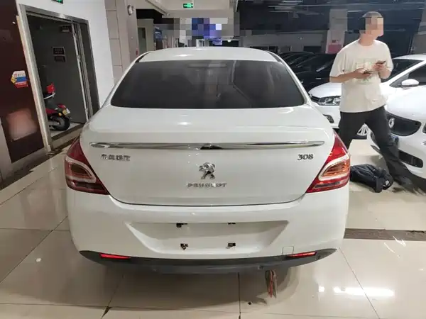 Peugeot 308 2017