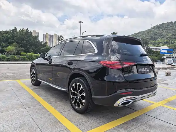 Mercedes-Benz GLC 2024