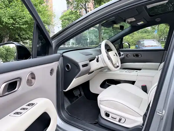 Li Auto i6 2026