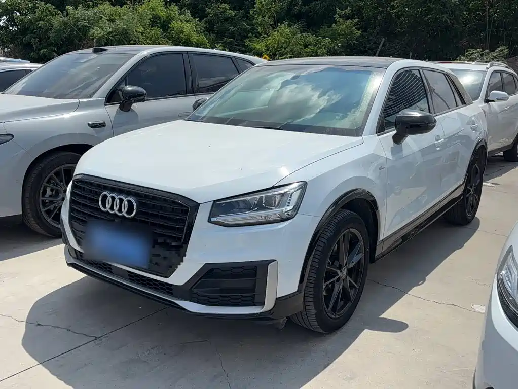 Audi Q2L 2018