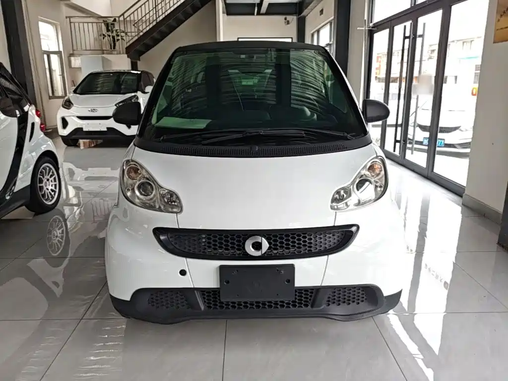 smart fortwo 2015 — фото 3