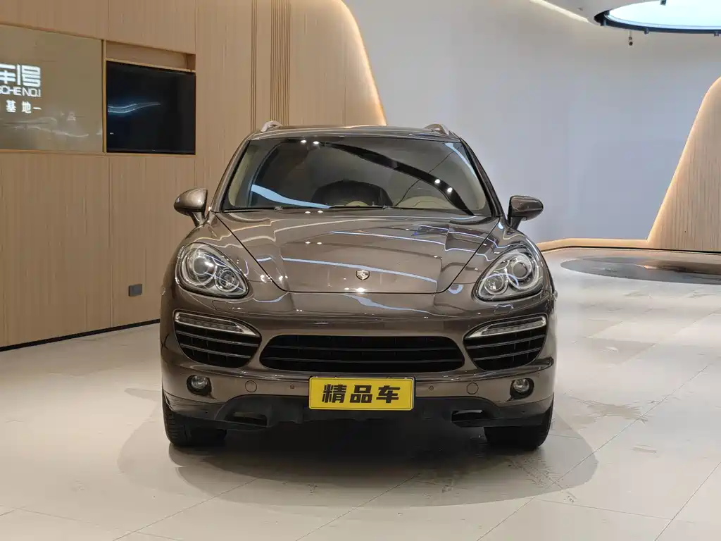 Porsche Cayenne 2013 — фото 2