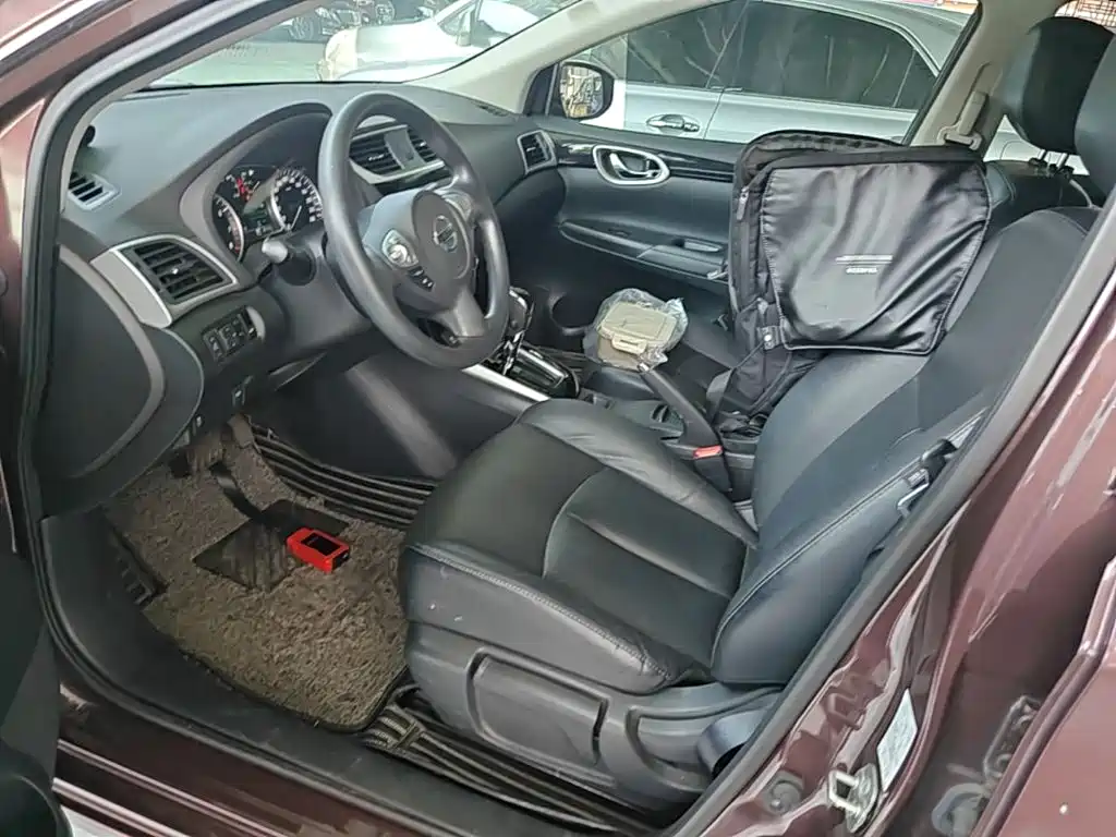 Nissan Sylphy 2018 — фото 15