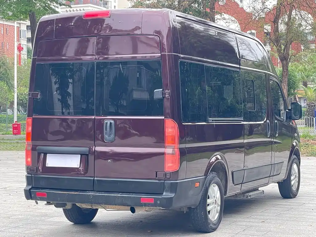 Dongfeng Yufeng 2015 — фото 14