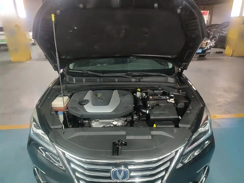 Changan Eado 2018 — фото 20