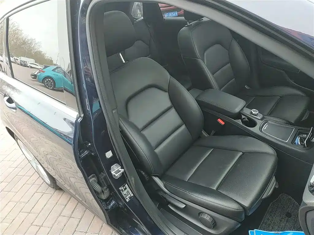 Mercedes-Benz B-Class 2018 — фото 25