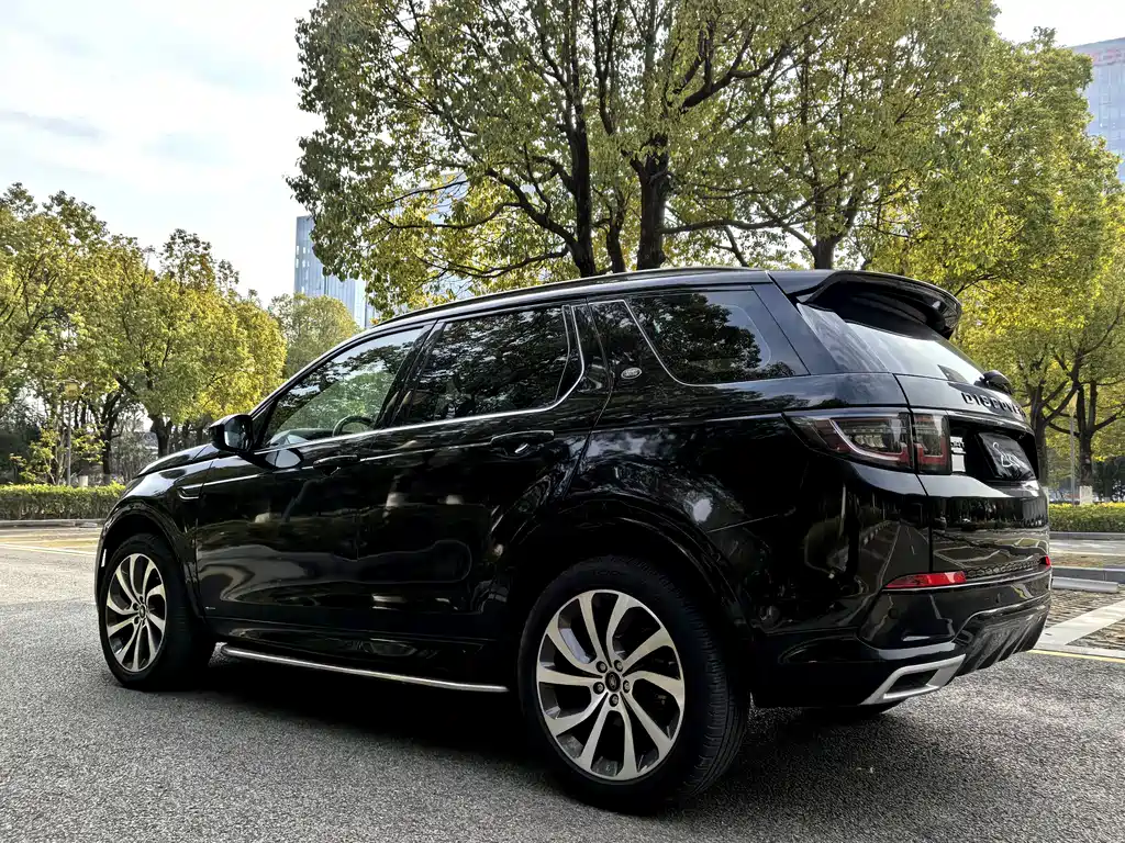 Land Rover Discovery Sport 2020 — фото 11