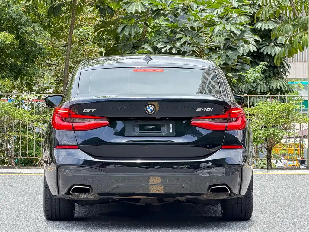 BMW 6 Series GT 2019 — фото 6