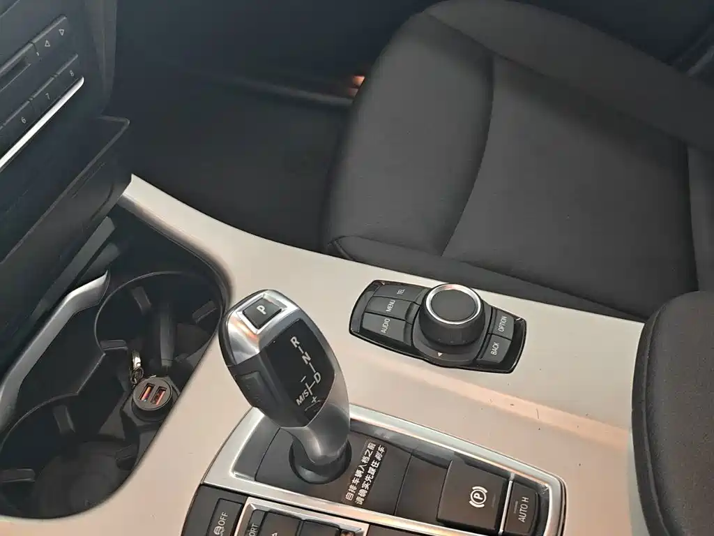 BMW X3 2016 — фото 14