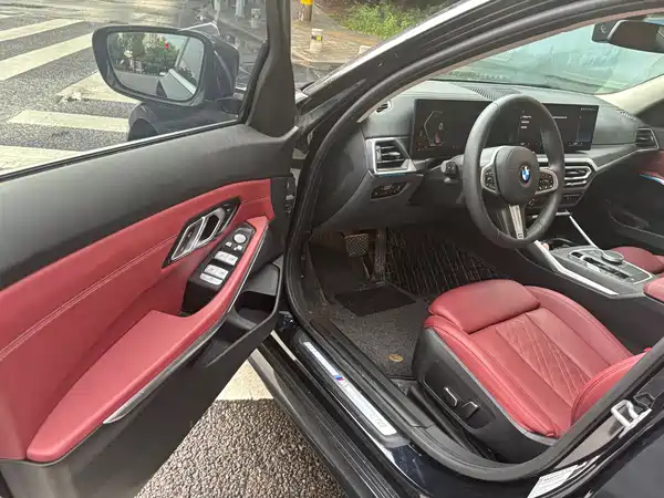 BMW 3 Series 2024