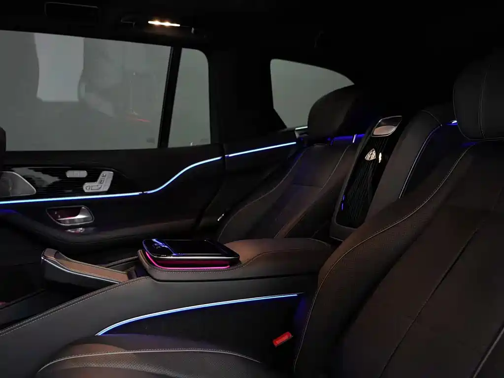 Mercedes-Benz GLS 2023 — фото 8