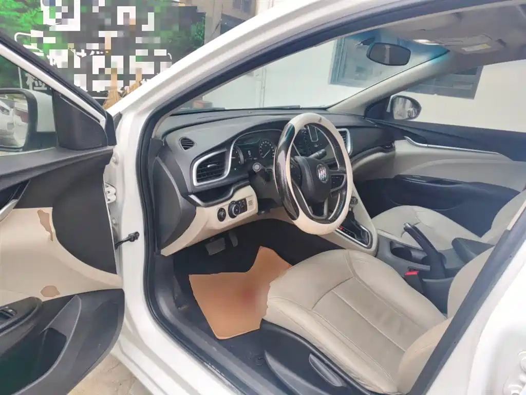 Buick Excelle 2018 — фото 16