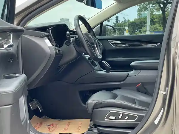 Cadillac XT5 2016
