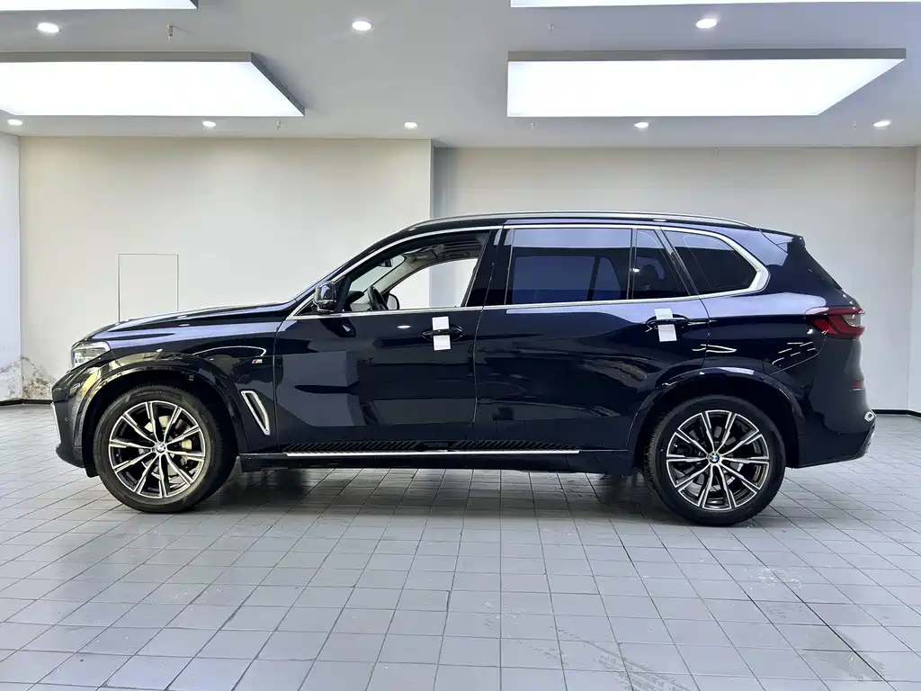 BMW X5 2023 — фото 7