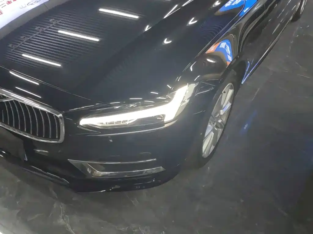 Volvo S90 2020 — фото 24