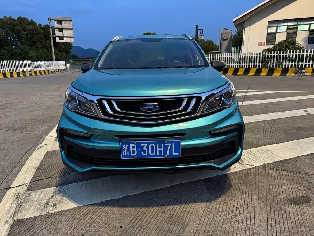 Geely Vision X3 2020 — фото 1