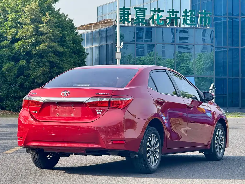 Toyota Corolla 2018 — фото 5