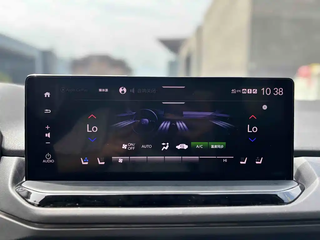 Honda Accord New Energy 2023 — фото 13