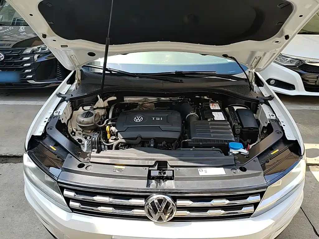 Volkswagen Tiguan L 2018 — фото 20