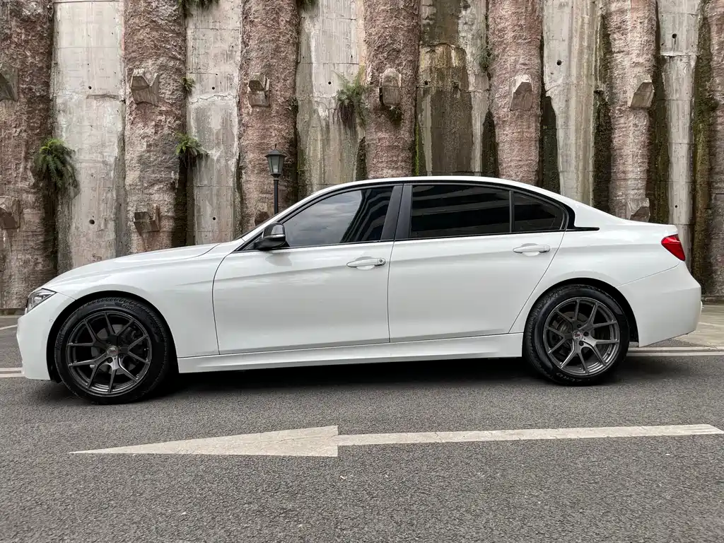 BMW 3 Series 2015 — фото 4