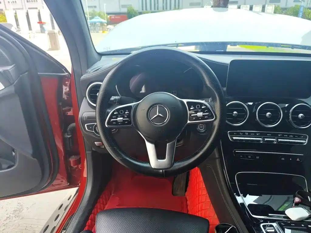 Mercedes-Benz GLC Coupe 2020 — фото 11