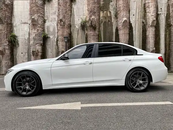 BMW 3 Series 2015
