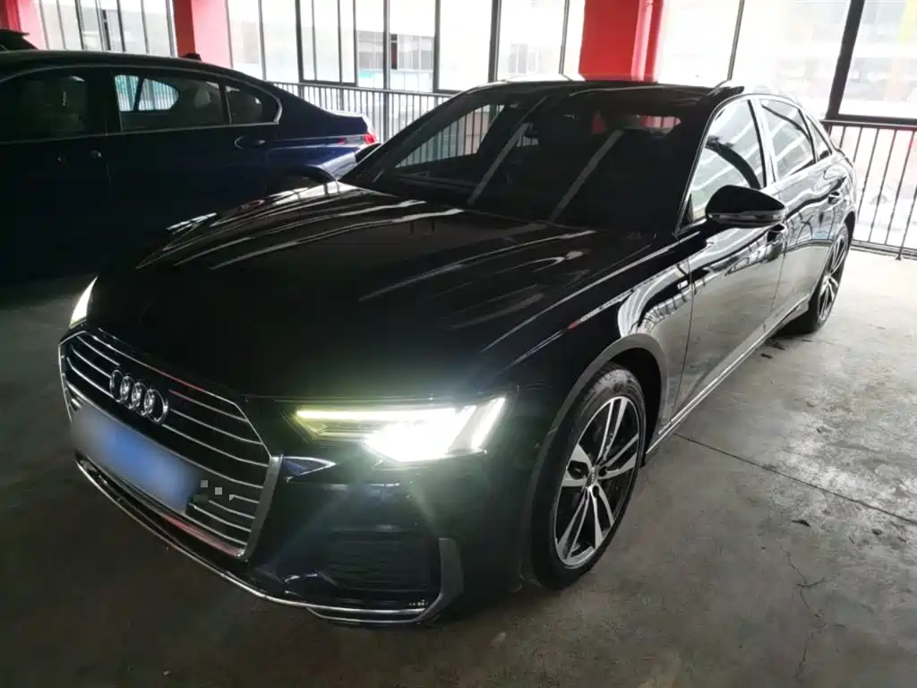Audi A6L 2021 — фото 1