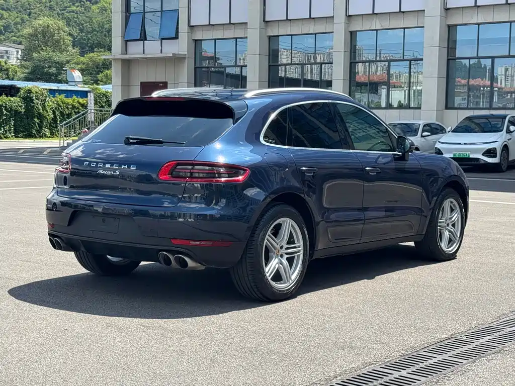 Porsche Macan 2015 — фото 9
