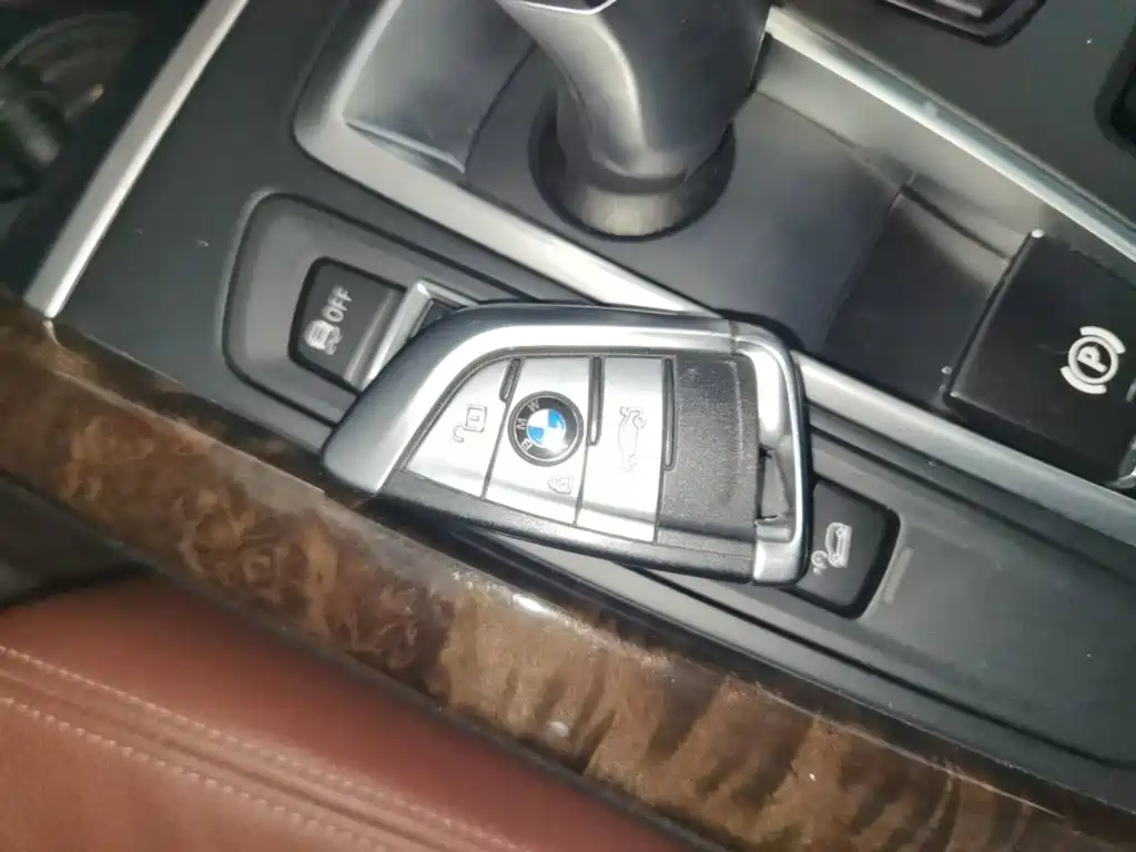 BMW X5 2017 — фото 9