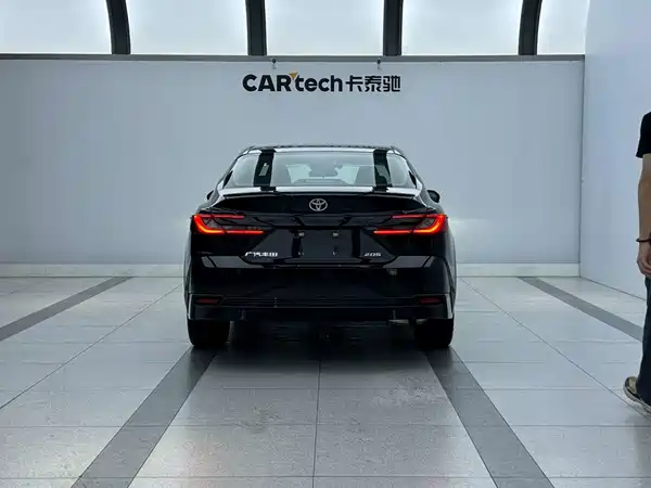 Toyota Camry 2026